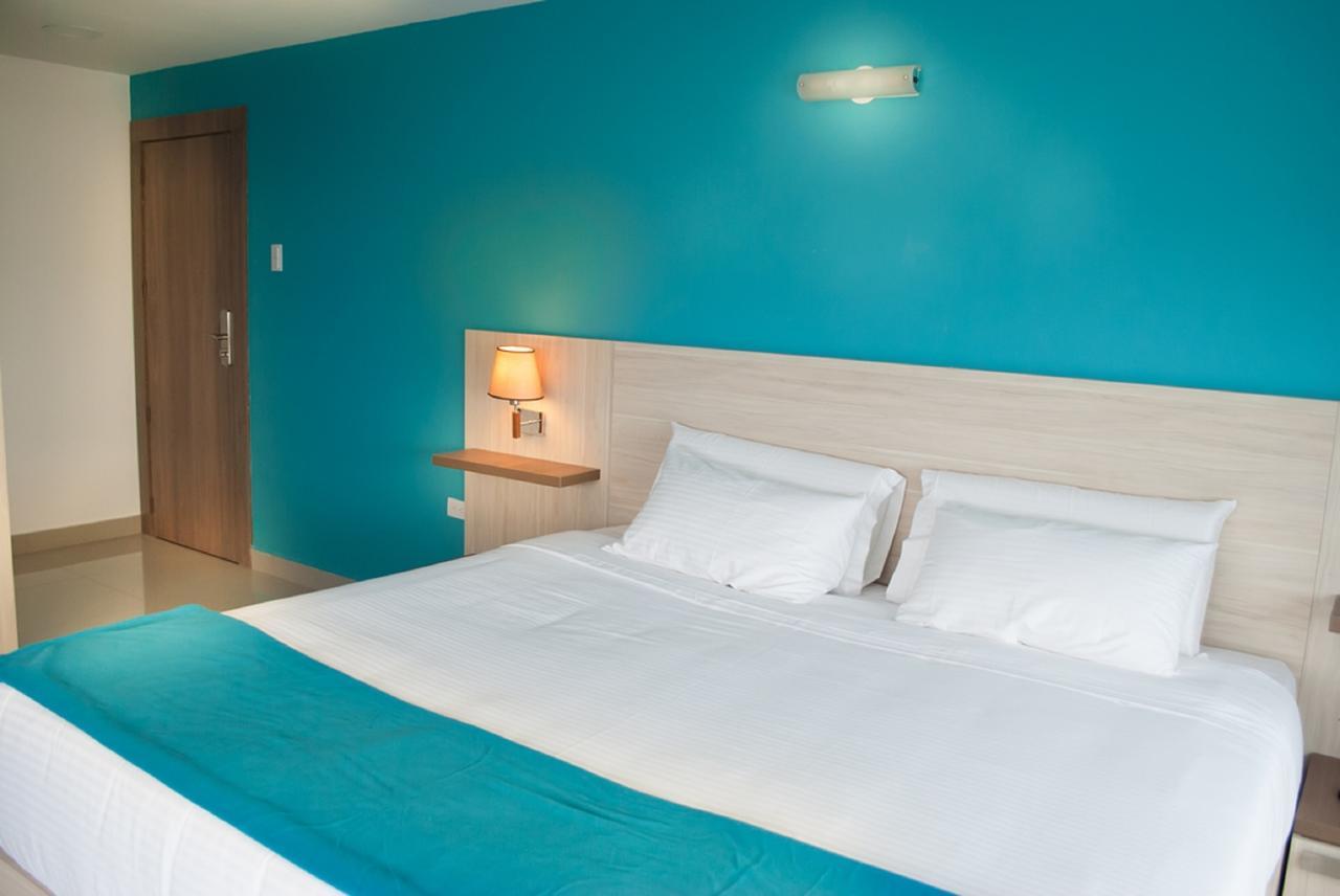 Hotel - Centro Comercial Punta Del Mar Salinas (Santa Elena) Quarto foto